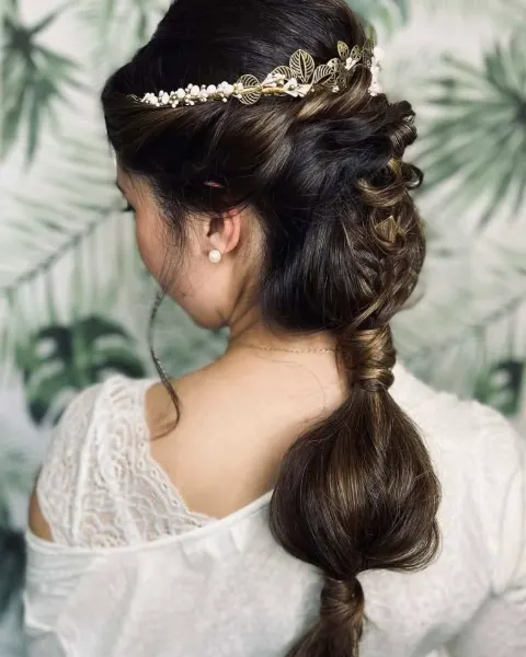 Trenza de burbujas con tocado